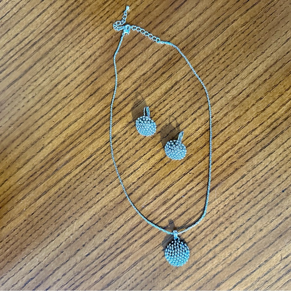 Silver necklace and earrings set